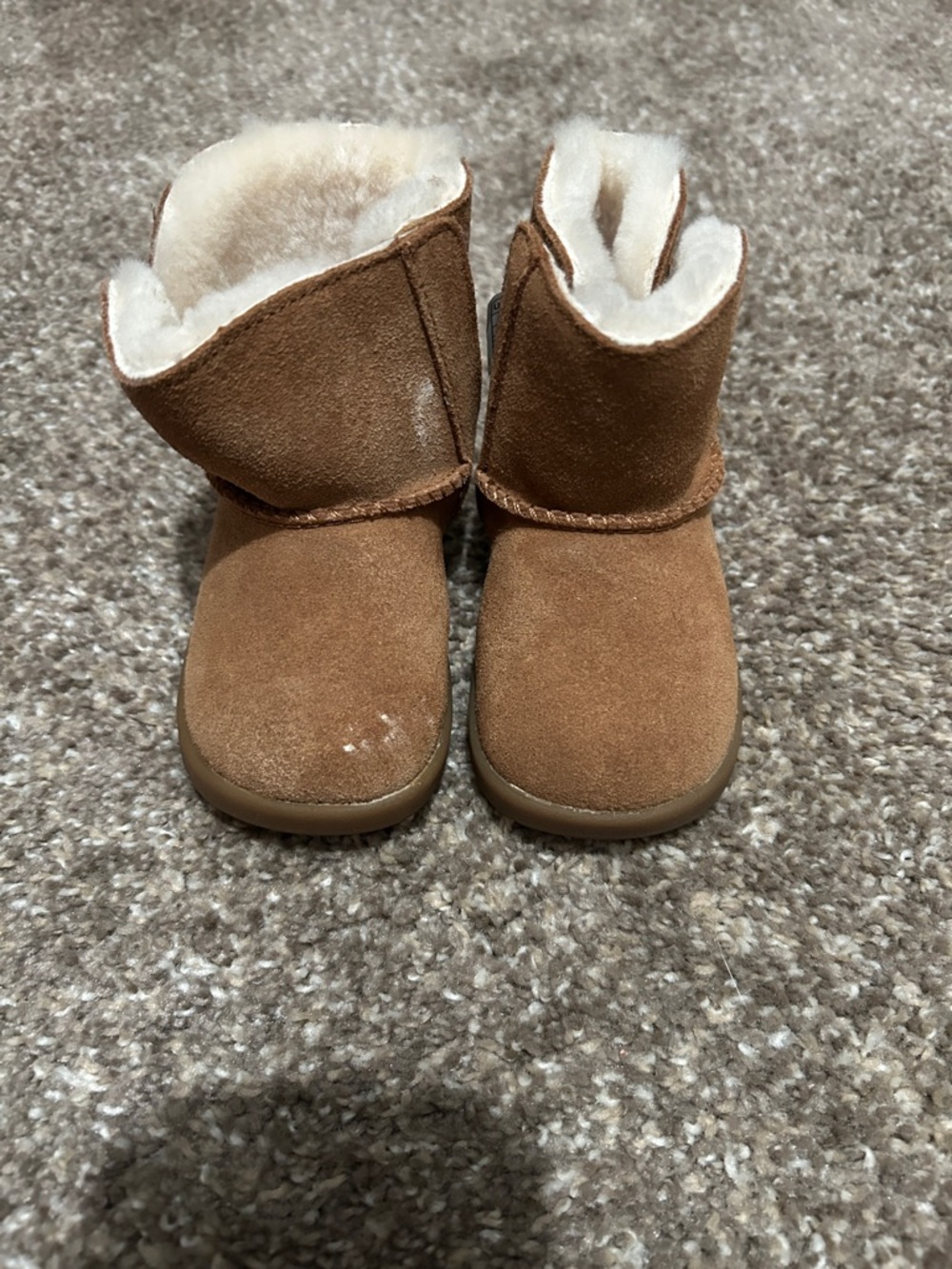 Ugg-Kids Cozy Shearling-Lined Boot - Brown